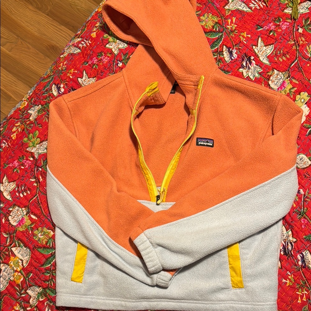 Patagonia Kids' Microdini Cropped Hoody Pullover